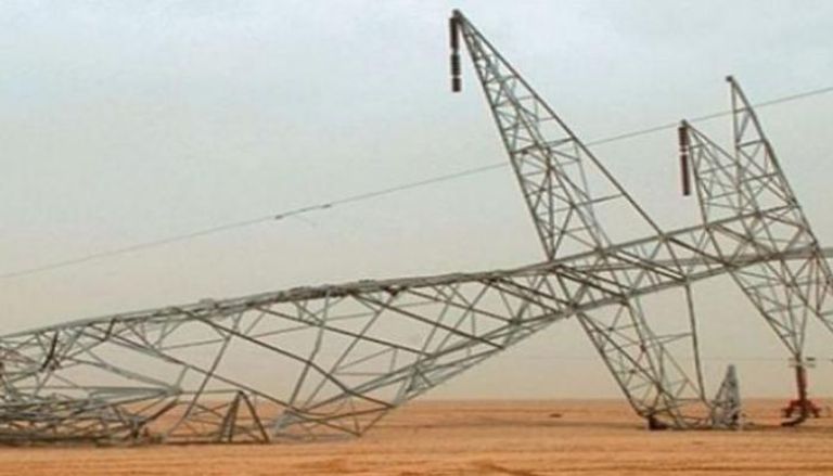 سقوط برج لنقل الطاقة الكهربائية بتفجير شمالي العراق