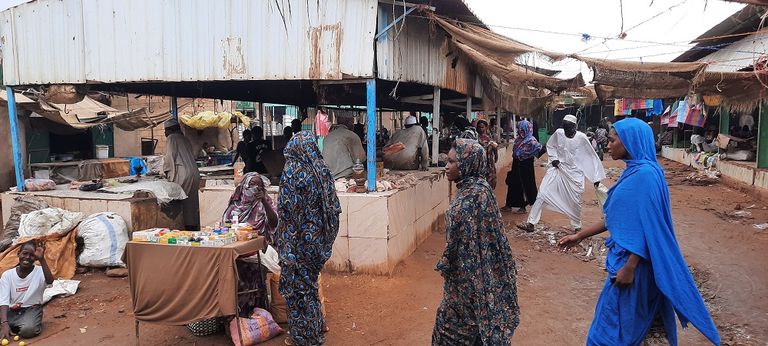 جانب من سوق أم دفسو