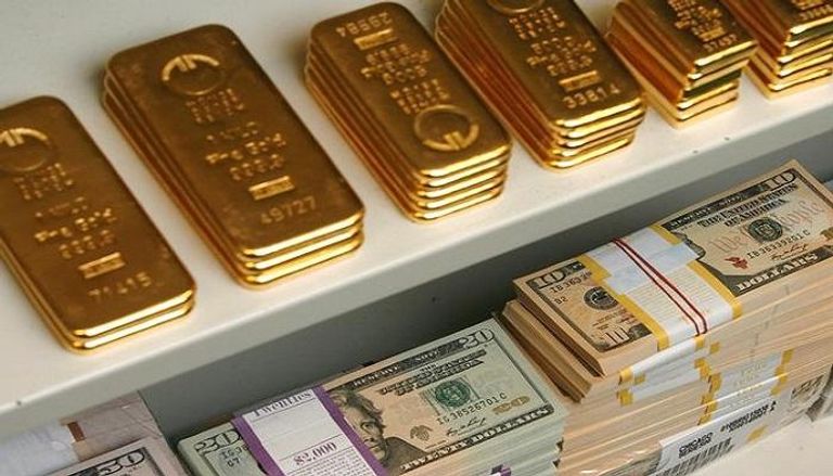 تباين اتجاه أسعار الذهب والدولار