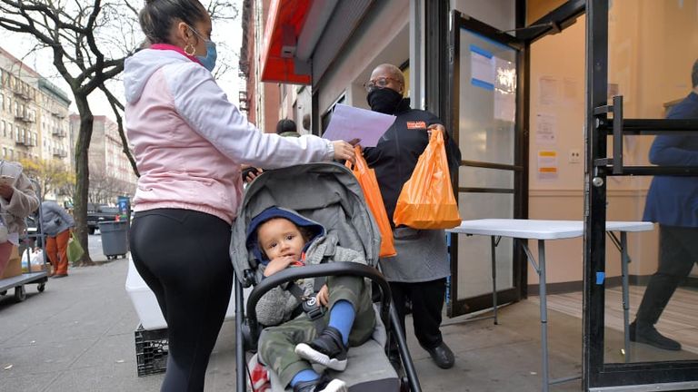 1900 مليار دولار قيمة خطة بايدن لإنقاذ أطفال أمريكا من الجوع