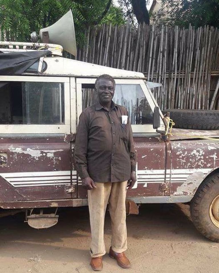 العم إسماعيل إبراهيم جامبو