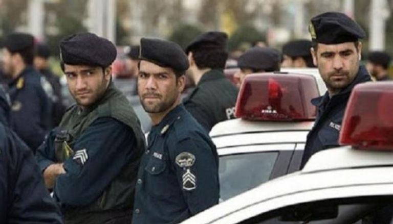 عناصر من الأمن الإيراني- أرشيفية