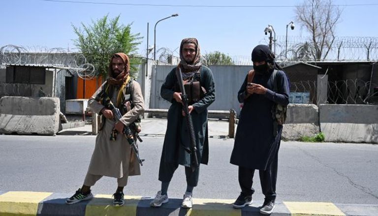 عناصر من حركة طالبان في شوارع كابول