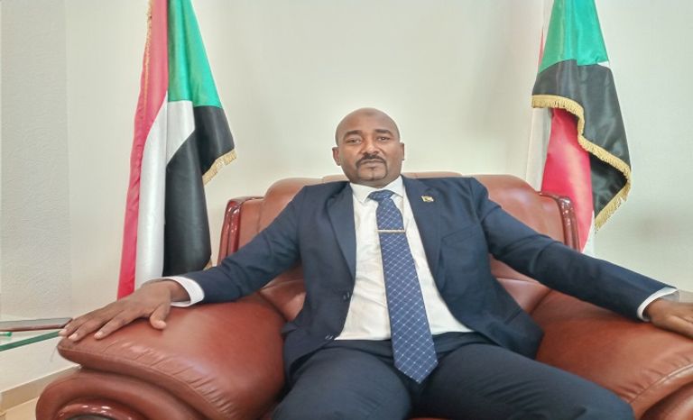 وزير الثروة الحيوانية السوداني حافظ عبدالنبي