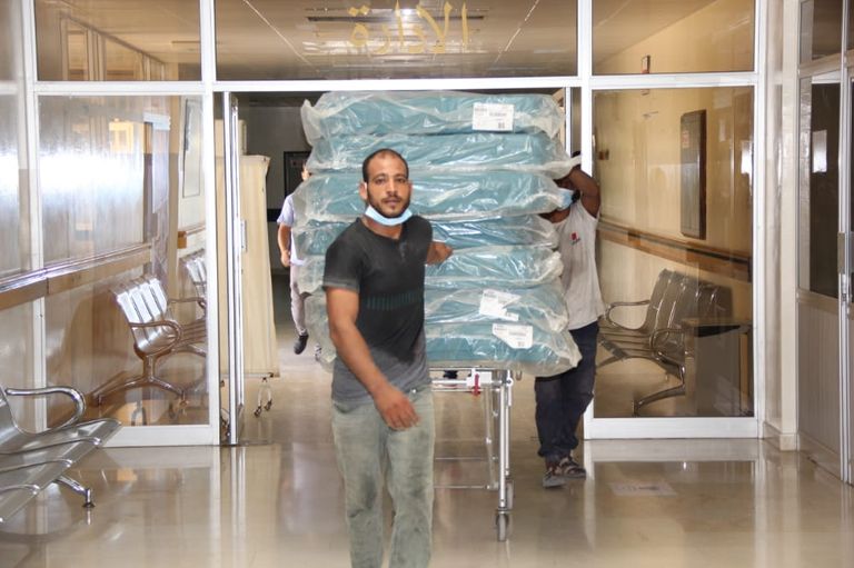 الجيش الليبي يرسل معدات طبية وتجهيزات للجنوب وسرت 