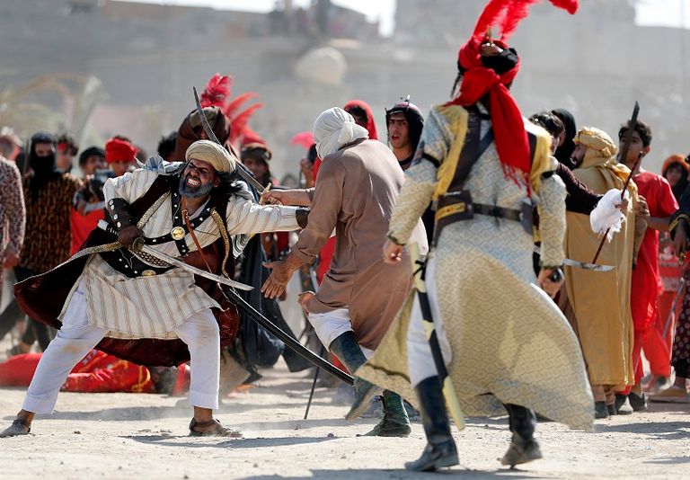 مشهد تمثيلي لمعركة كربلاء