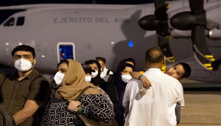 جانب من عمليات الإجلاء من أفغانستان - أ.ف.ب