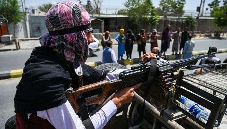 عنصر من طالبان في كابول