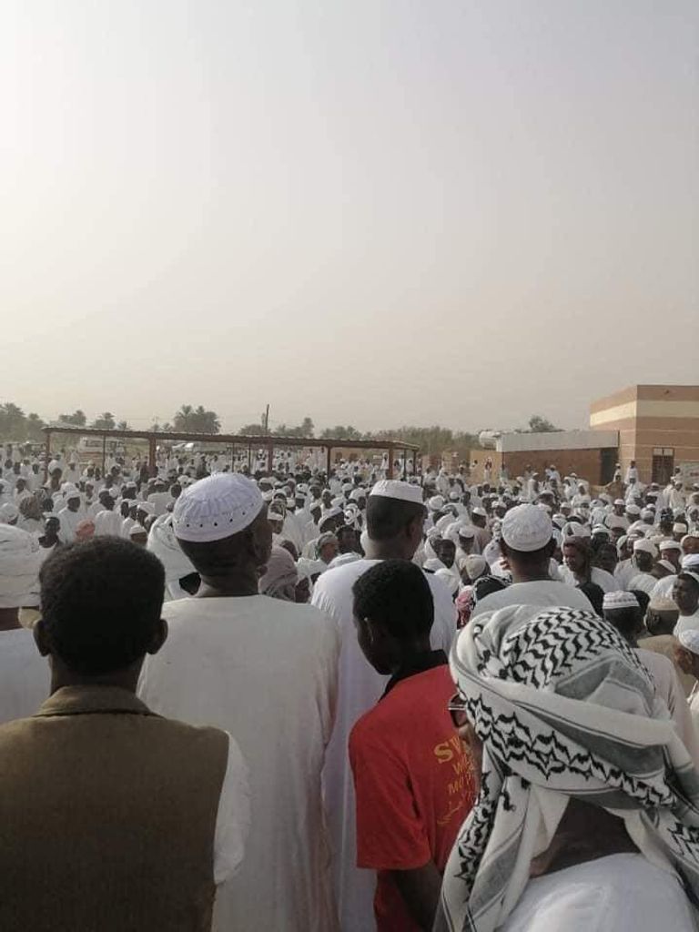 سودانيون يدعمون حملة "أفراح بلا سلاح"