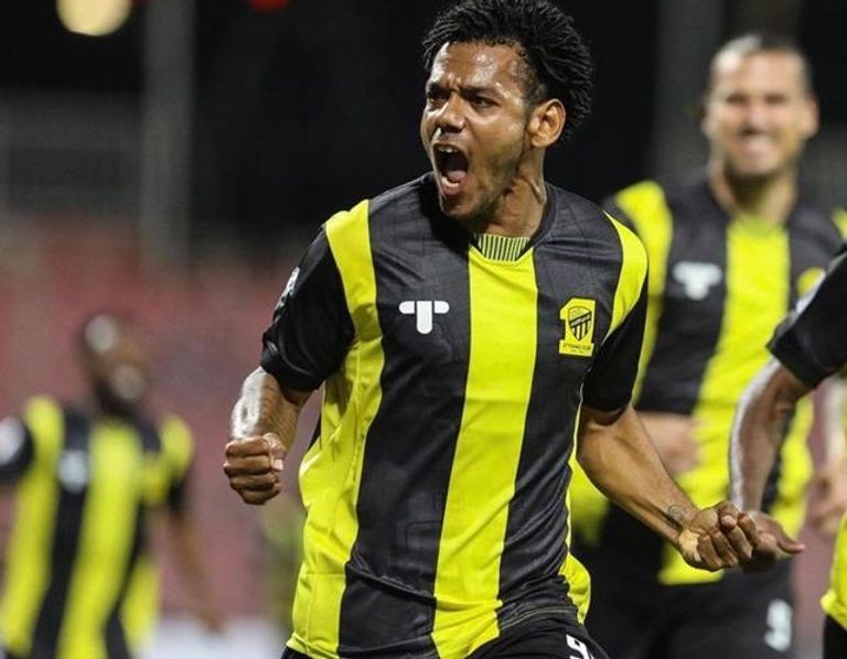 رومارينيو نجم الاتحاد السعودي الرجاء المغربي بطل البطولة العربية للأندية