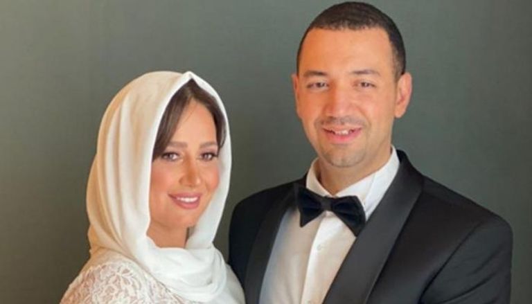 معز مسعود وزوجته الفنانة حلا شيحة