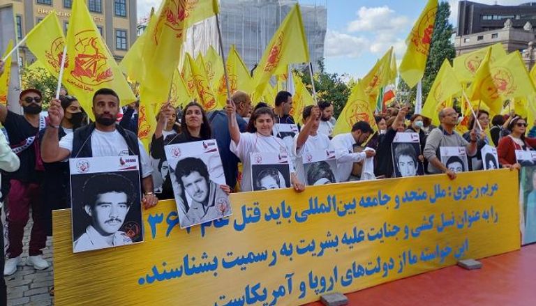 جانب من احتجاجات معارضين إيرانيين في السويد