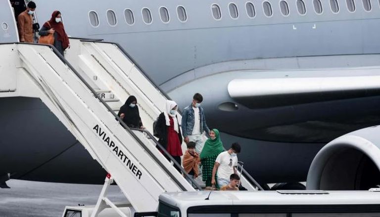 "الخضر النمساوي" يدعو لقبول لاجئين أفغان بالاتحاد الأوروبي