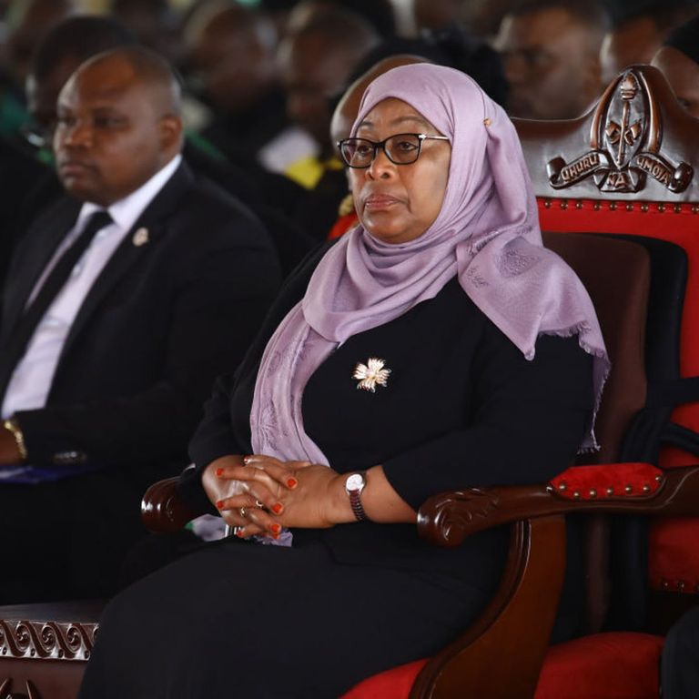 رئيسة تنزانيا سامية سولو حسن