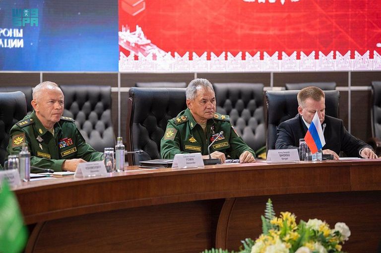 مراسم توقيع اتفاقيةً التعاون العسكري بين السعودية وروسيا