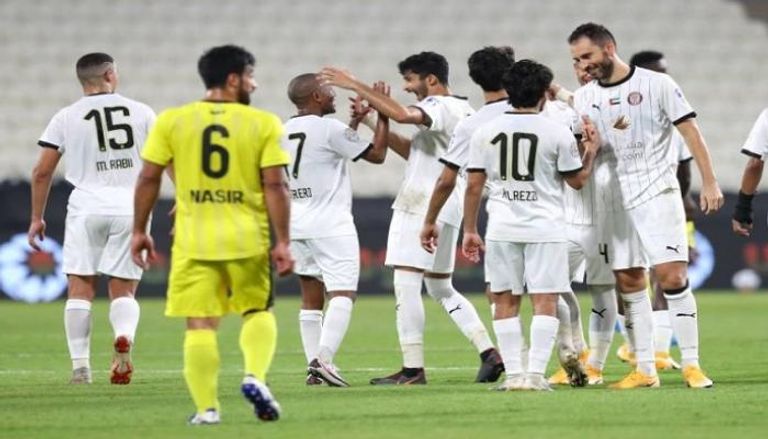 الجزيرة واتحاد كلباء في الدوري الإماراتي