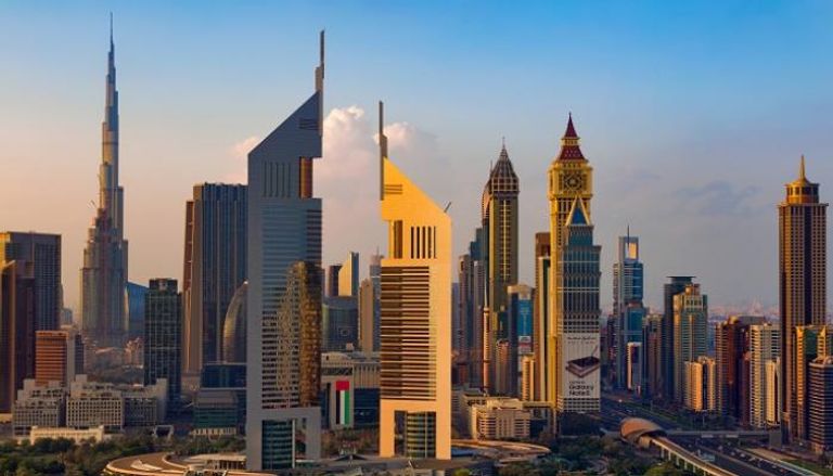 إشادة عالمية بمنصة استثمر في دبي