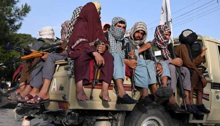 عناصر من حركة طالبان في دورية بكابول-الفرنسية