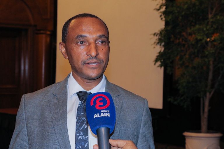 وزير الزراعة الإثيوبي يسلم جائزة أفضل شركة مصدرة للبن