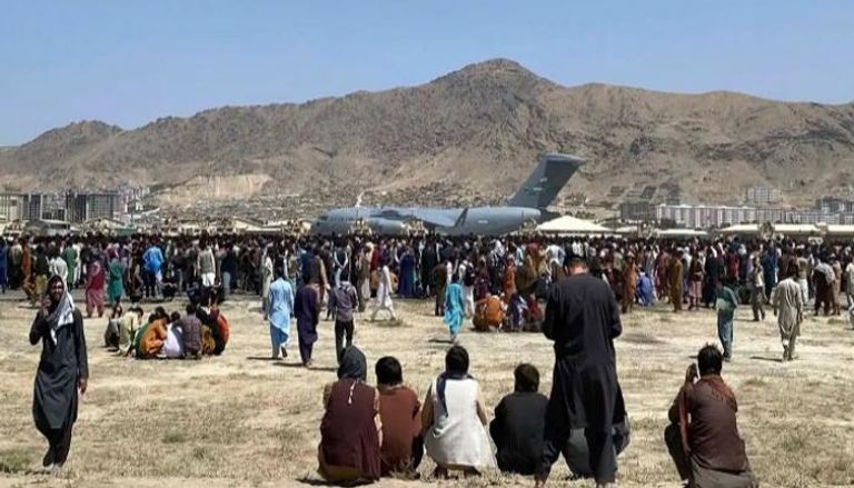 عمليات إجلاء سابقة من مطار كابول
