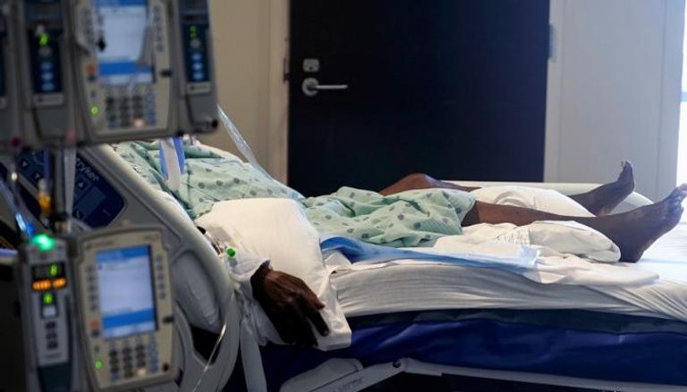 مصاب بفيروس كروونا يرقد في مستشفى بمدينة أوكلاهوما الأمريكية