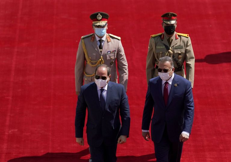 الكاظمي لدى استقباله السيسي في بغداد