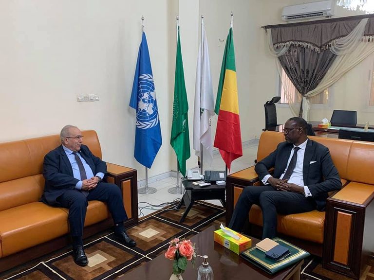 جانب من مباحثات وزيري خارجية الجزائري ومالي جانب من استقبال رئيس المجلس الانتقالي بمالي لوزير الخارجية الجزائري