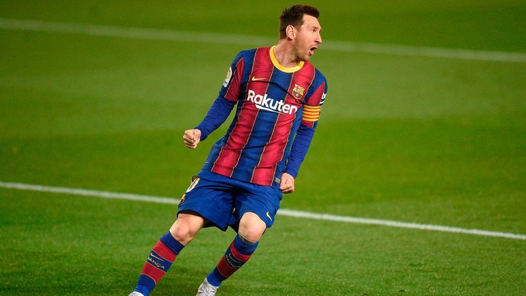 ميسي ليونيل ميسي قائد برشلونة السابق