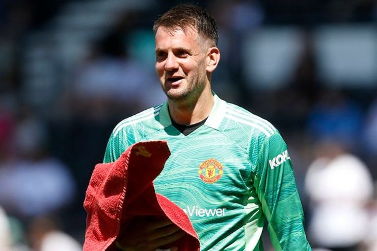 توم هيتون كريستيانو رونالدو نجم مانشستر يونايتد