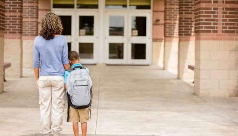 مخاوف الأطفال من العودة إلى المدرسة يمكن التغلب عليها بـ9 نصائح 