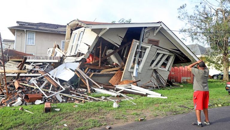 جانب من أضرار الإعصار أيدا 