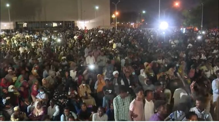 تأبين شاعر الثورة محمد طه القدال