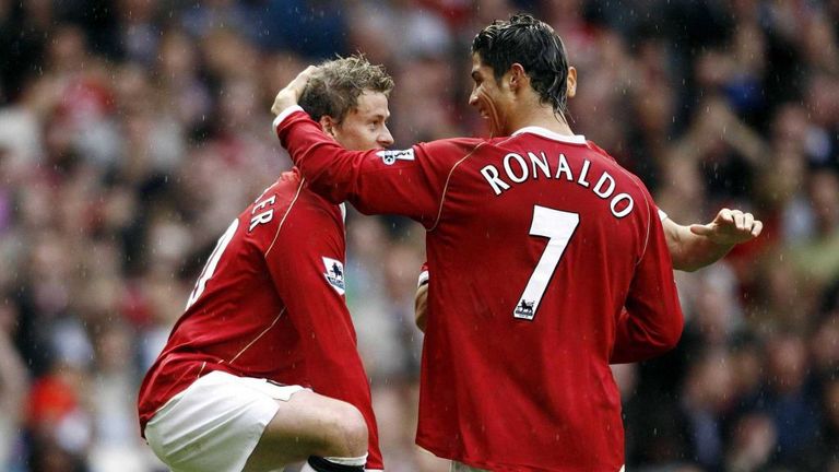 كريستيانو رونالدو وأولي جونار سولشاير كريستيانو رونالدو نجم مانشستر يونايتد