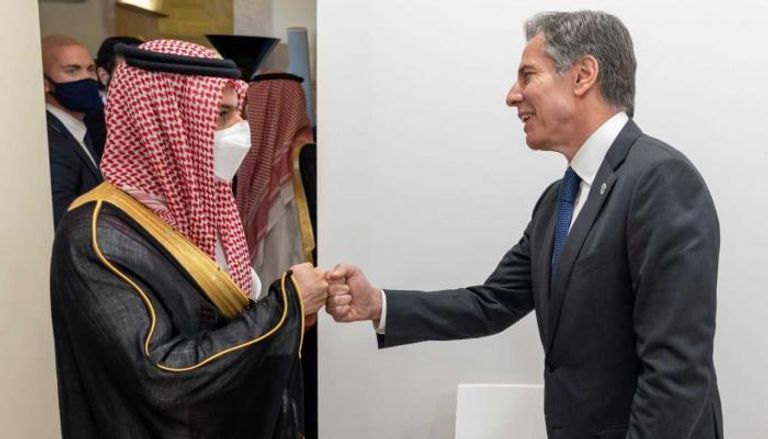  وزير الخارجية الأمريكي أنتوني بلينكن ونظيره السعودي  الأمير فيصل بن فرحان.