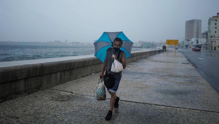 مخلفات إعصار "إيدا" 