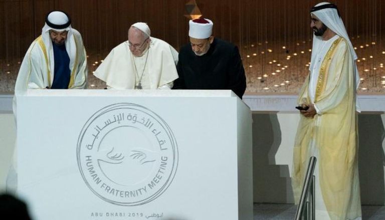 تقدير عالمي لمبادرات الشيخ محمد بن زايد آل نهيان