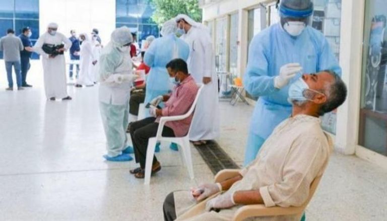فحص كورونا في الإمارات