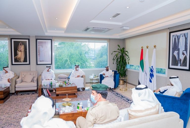 جانب من اجتماع أعضاء اللجنة العليا لإكسبو 2020 دبي