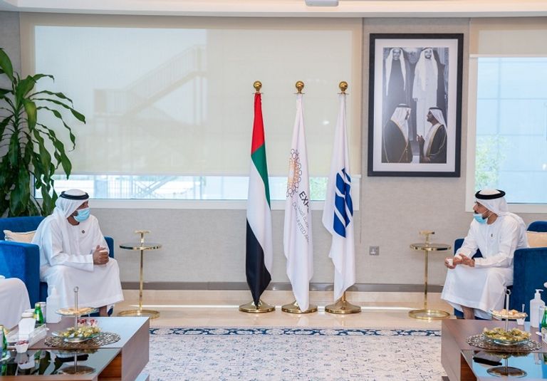 جانب من اجتماع أعضاء اللجنة العليا لإكسبو 2020 دبي