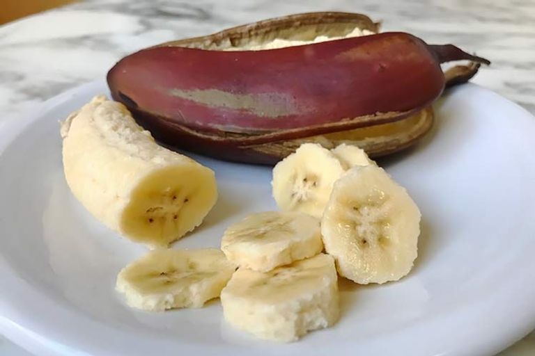 فاكهة الموز الأحمر الموز الأحمر
