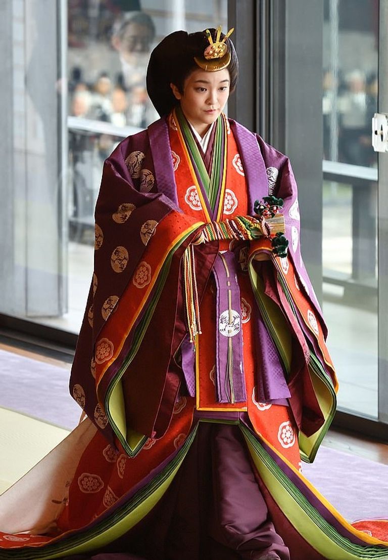 الأميرة ماكو إمبراطور اليابان ناروهيتو والإمبراطورة ماساكو