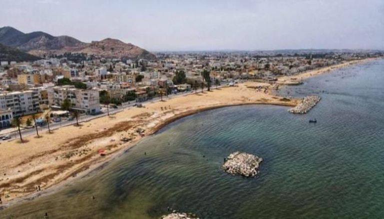 تلوث بيئي بشواطئ الضاحية الجنوبية