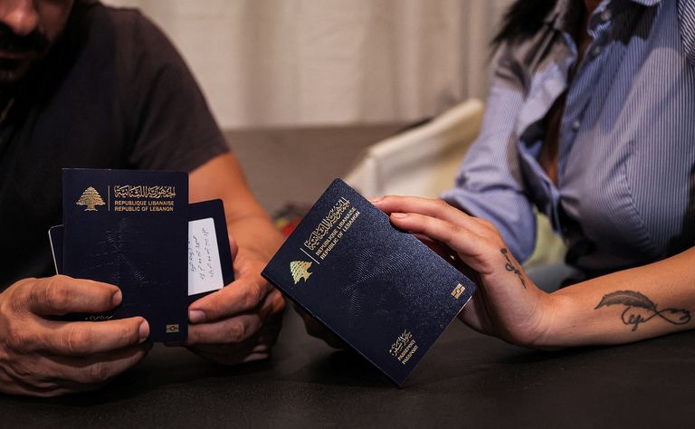 جوازات سفر لبنانية