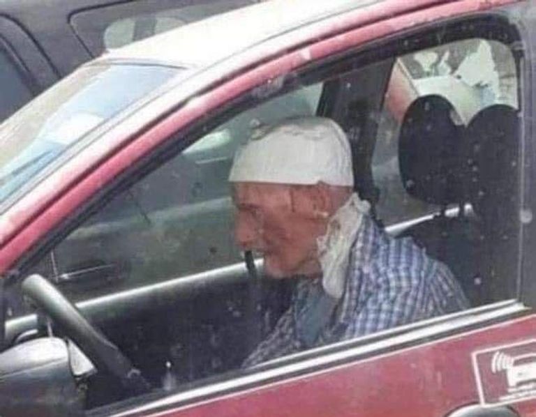 صيدلية مغلقة في لبنان