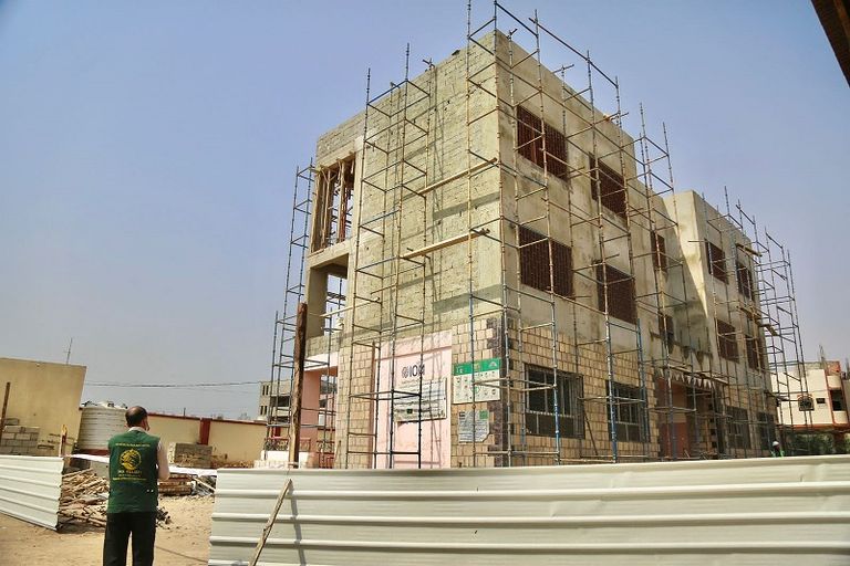 مدرسة قيد الإنشاء في عدن