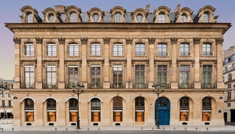 متجر بولجاري بساحة فاندوم الفخمة في باريس