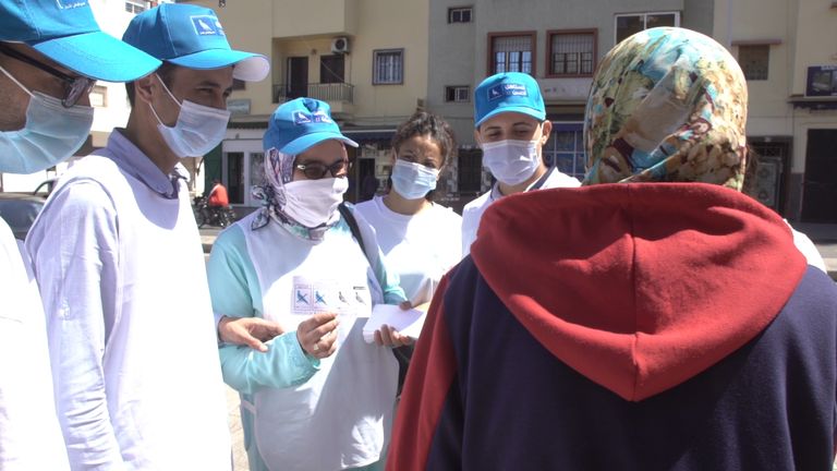 سلمى الفقير خلال حملتها الانتخابية