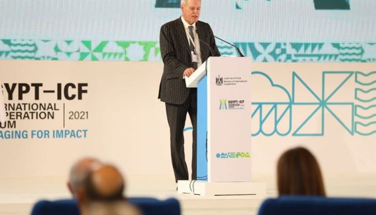 جيفري شلاجينهوف، نائب الأمين العام لمنظمة التعاون الاقتصادي والتنمية الدكتورة رانيا المشاط وزيرة التعاون الدولي المصرية