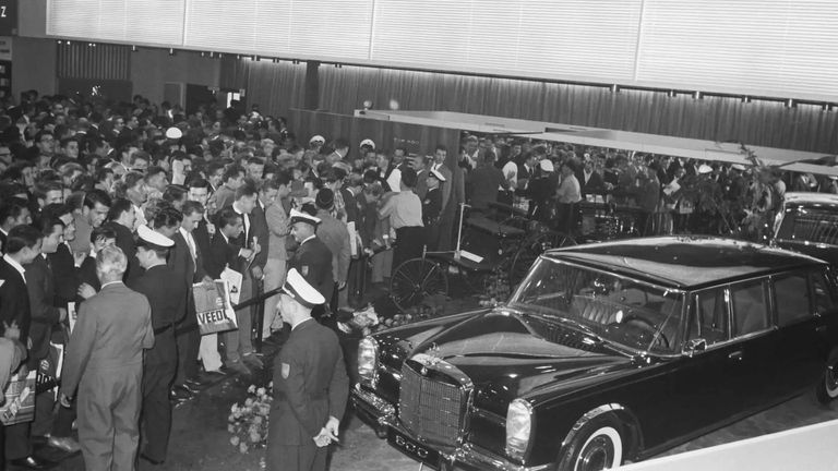 Mercedes 600 طراز Mercedes 300 موديل 1951