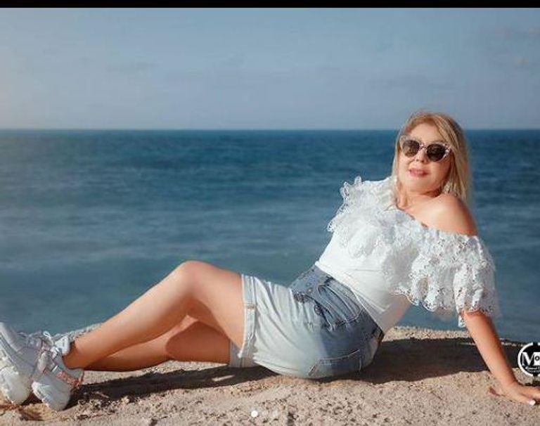 الفنانة المصرية شيرين رضا